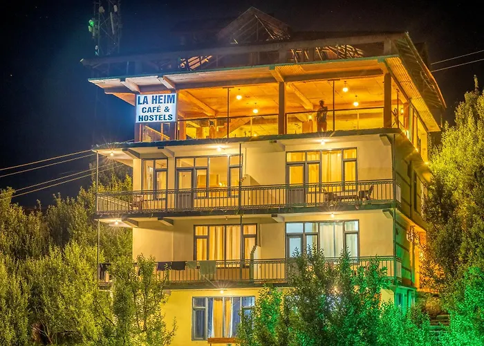 La Heim Hostels Manali 